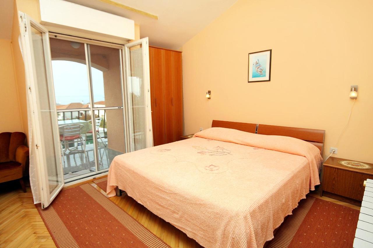 Apartments With A Parking Space Zadar - Diklo, Zadar - 5880 Exterior photo