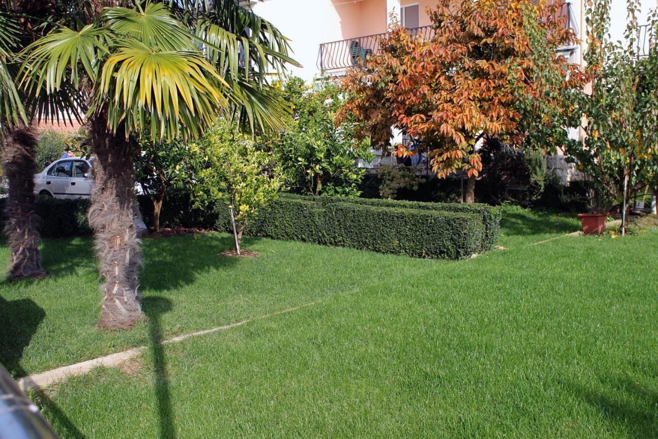 Apartments With A Parking Space Zadar - Diklo, Zadar - 5880 Exterior photo