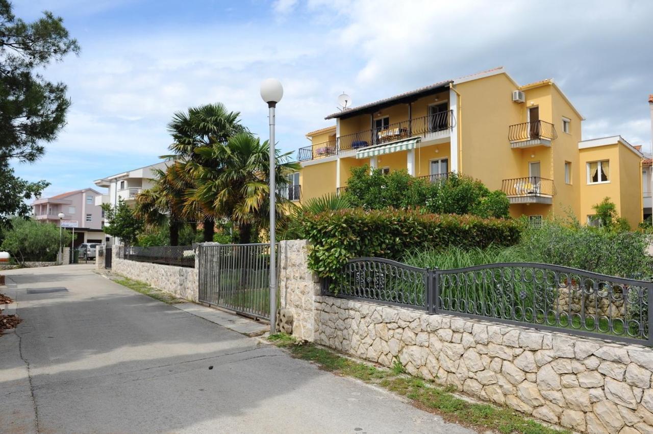 Apartments With A Parking Space Zadar - Diklo, Zadar - 5880 Exterior photo